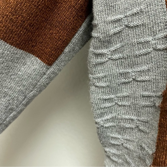 YAL New York knit sweater mock neck ribbed color block size medium - Picture 7 of 8